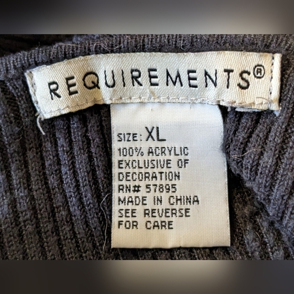 Pre-owned Requirements short sleeve black shirt size extra large, TH - Picture 3 of 3